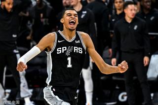 并且随着比 并且随着比