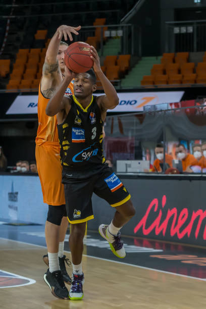 选手产生影 选手产生影