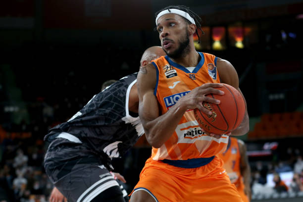 台上的竞争 台上的竞争